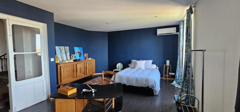 Hôtel particulier - 240 m² - 5 pièces