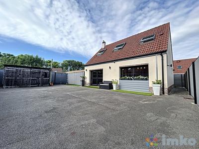 Maison - 73 m² - 2 pièces