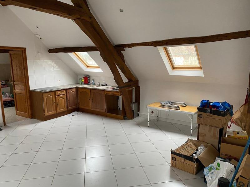 Maison - 256 m² - 5 pièces