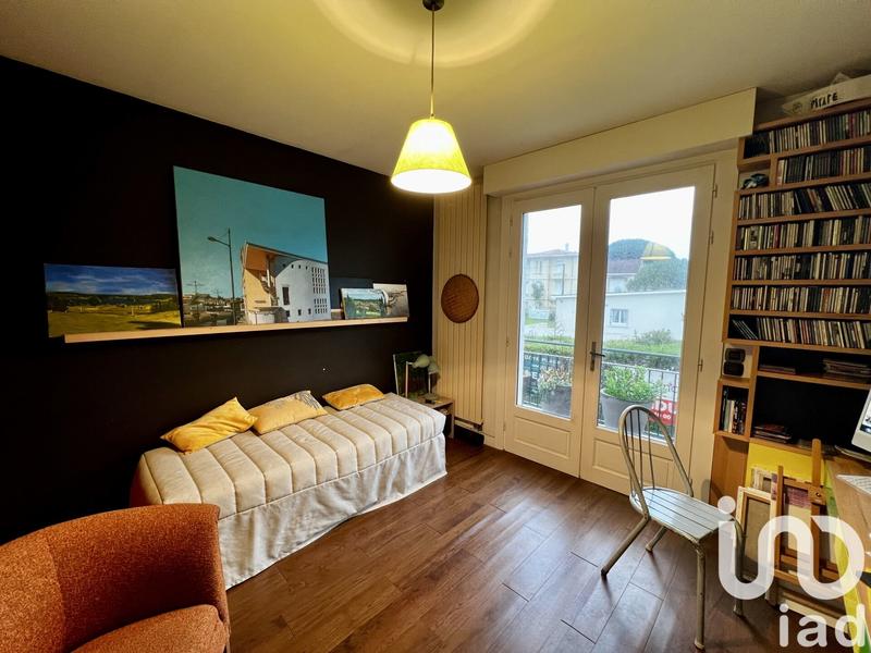 Appartement - 80 m² - 3 pièces