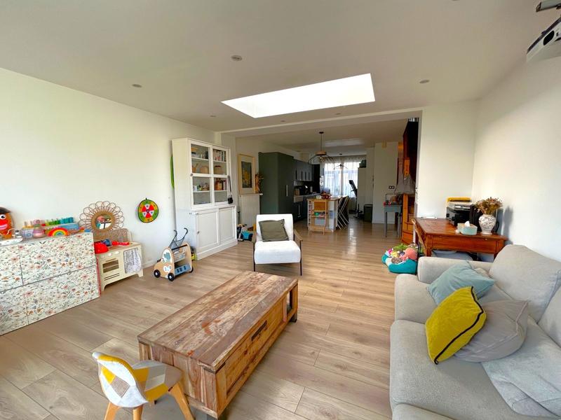 Maison - 95 m² - 4 pièces