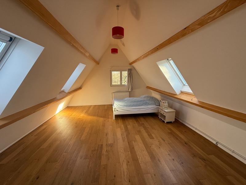 Maison - 183 m² - 7 pièces