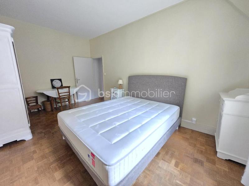 Maison de ville - 204 m² - 7 pièces