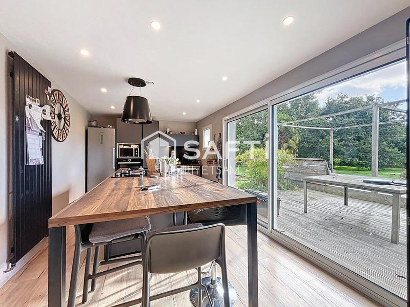 Maison - 138 m² - 7 pièces