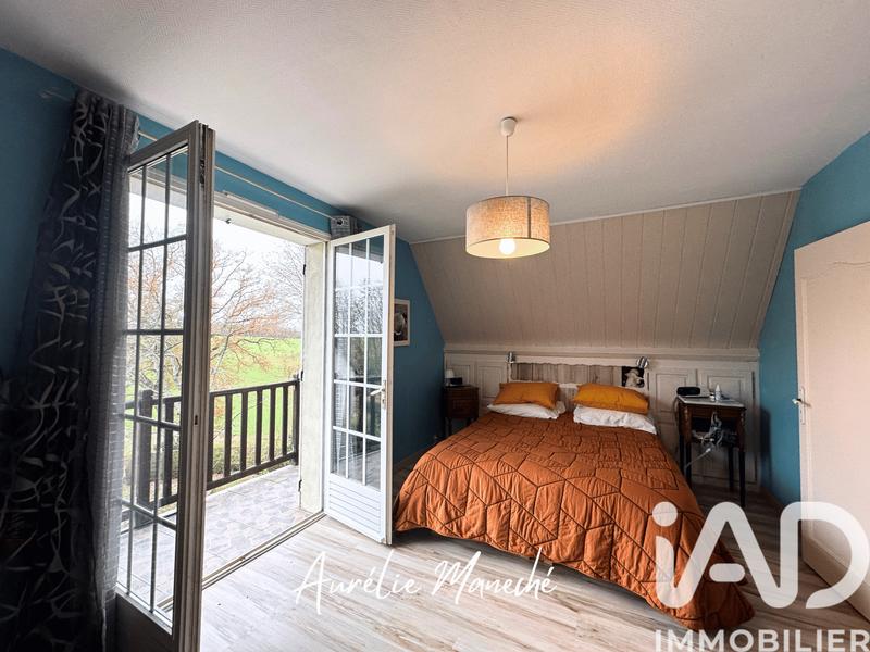 Maison - 138 m² - 7 pièces