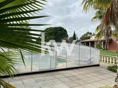 Mas - 278 m² - 7 pièces