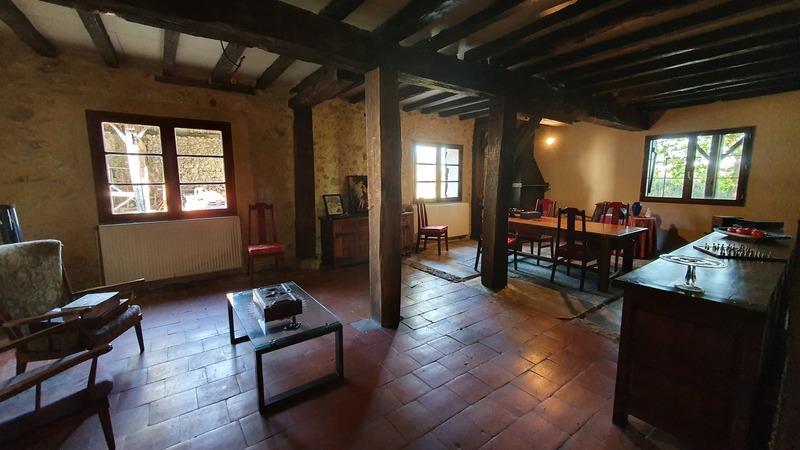 Maison traditionnelle - 130 m² - 4 pièces