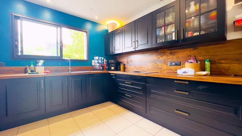 Maison - 153 m² - 5 pièces