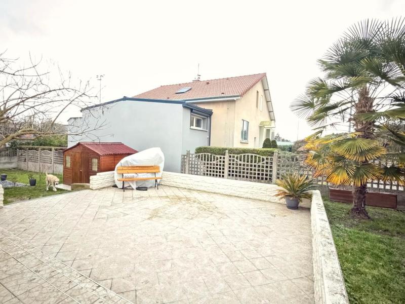 Maison - 110 m² - 6 pièces