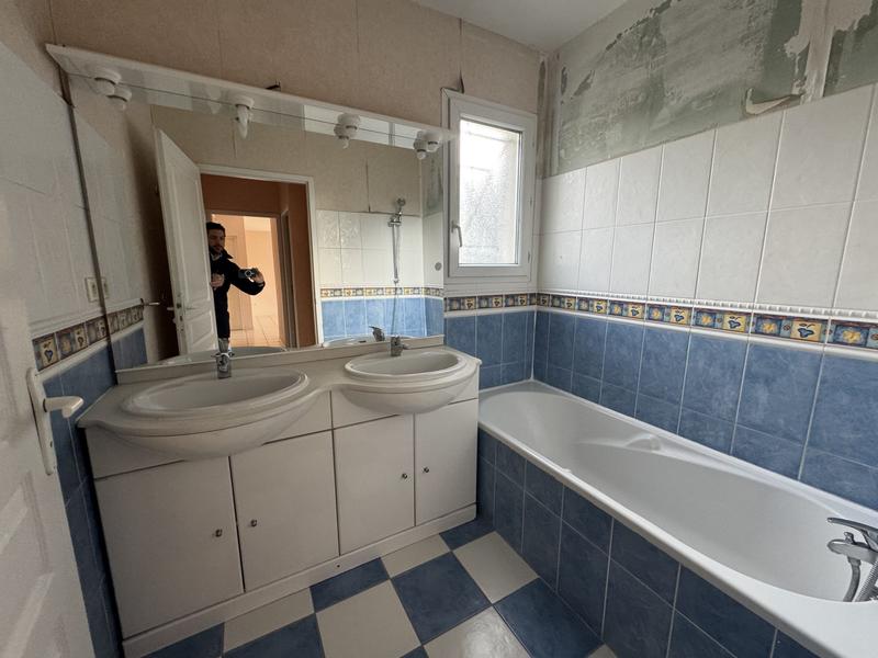 Maison - 82 m² - 4 pièces