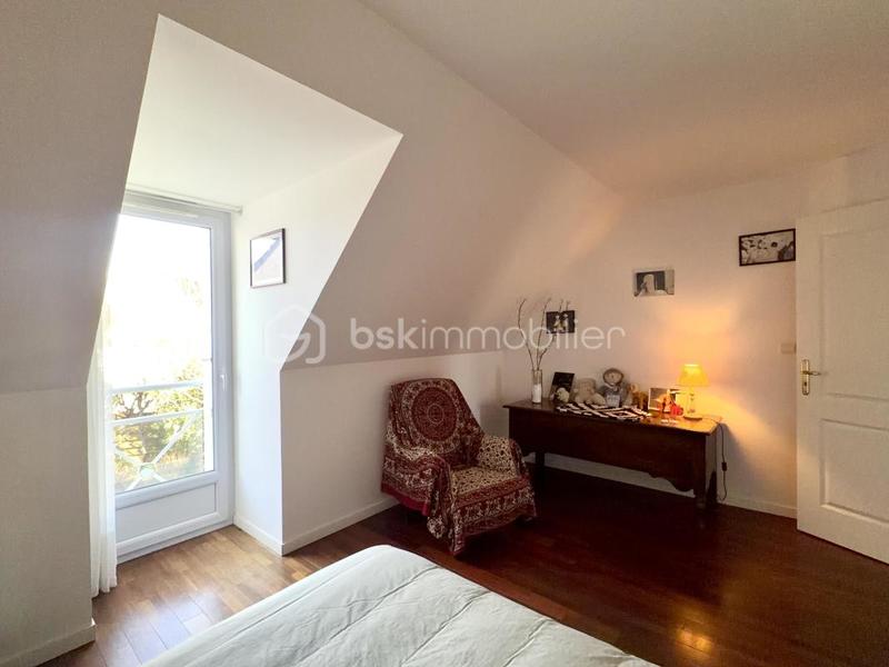 Maison traditionnelle - 105 m² - 5 pièces