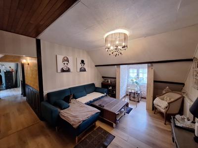 Maison traditionnelle - 430 m² - 17 pièces