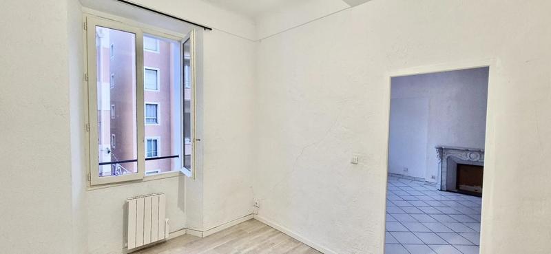 Appartement - 76 m² - 3 pièces