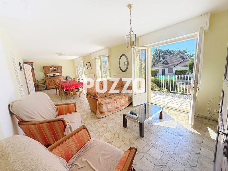 Maison - 128 m² - 7 pièces