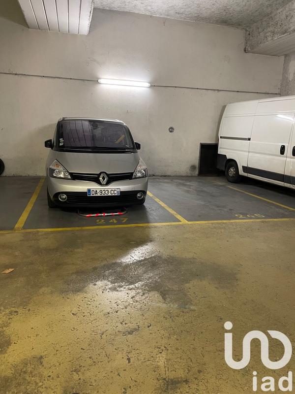 Parking - 14 m²