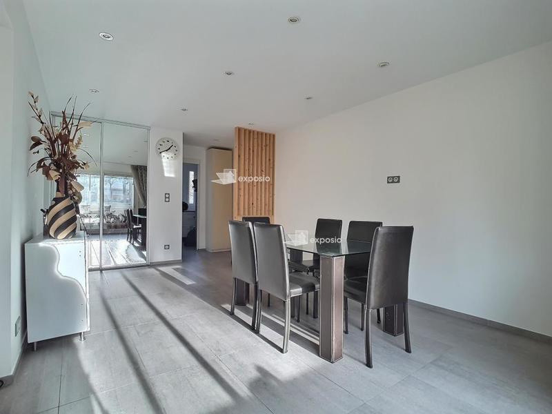 Appartement - 85 m² - 4 pièces