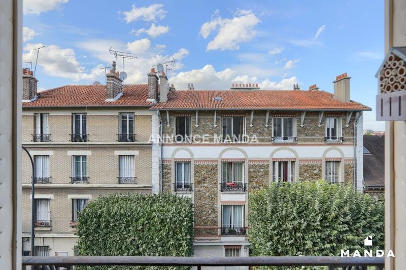 Chambre - 12 m² - 5 pièces