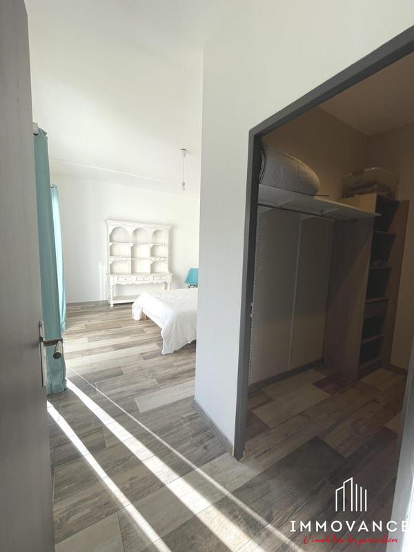 Villa - 210 m² - 6 pièces