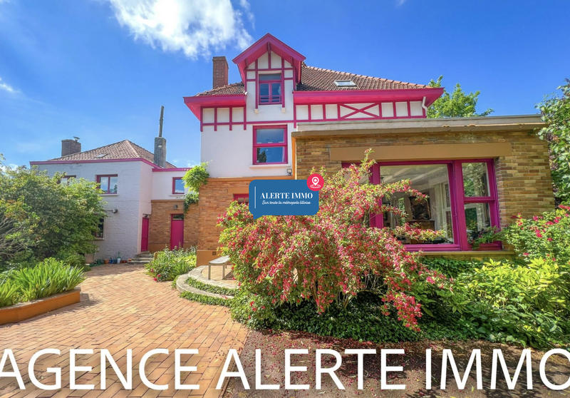 Villa - 273 m² - 7 pièces