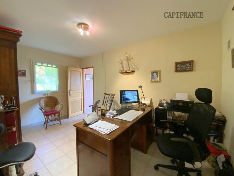 Maison - 192 m² - 7 pièces