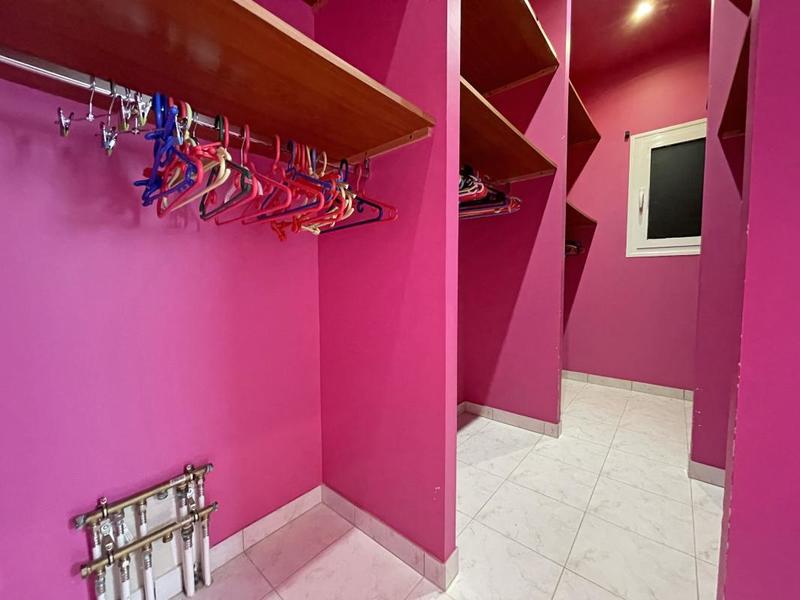 Maison - 190 m² - 5 pièces