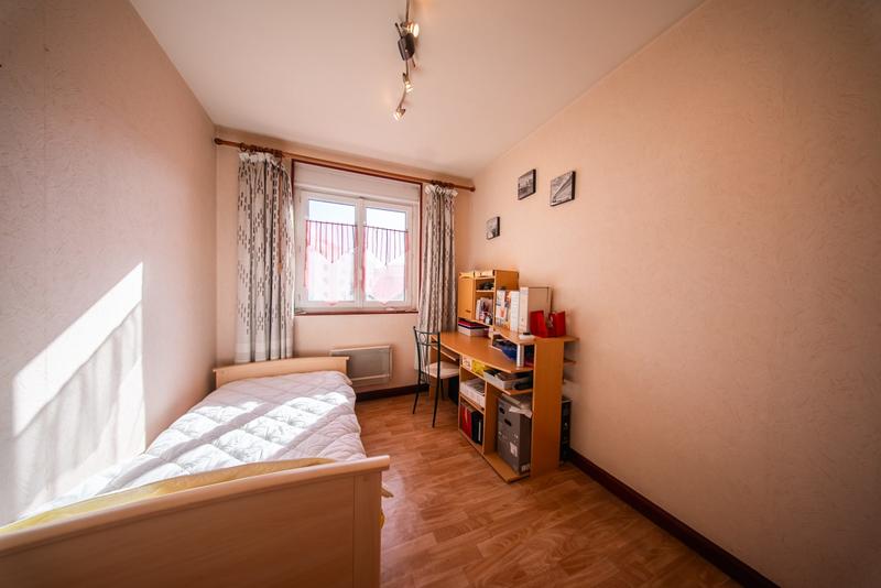 Appartement - 84 m² - 4 pièces