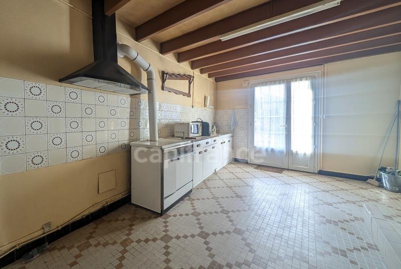 Maison - 94 m² - 5 pièces