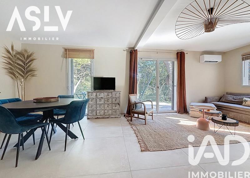 Maison - 90 m² - 5 pièces