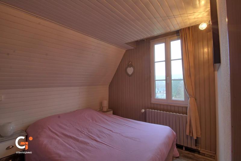 Maison - 129 m² - 8 pièces