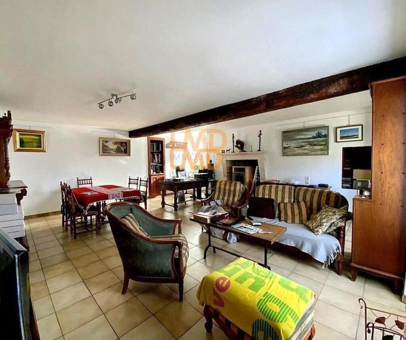 Maison - 157 m² - 4 pièces