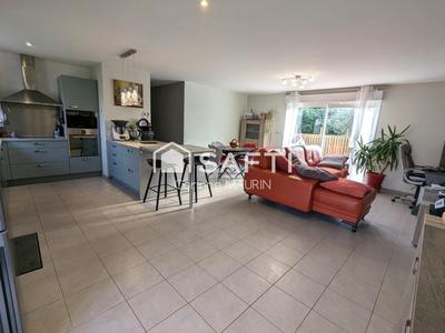 Maison - 88 m² - 4 pièces