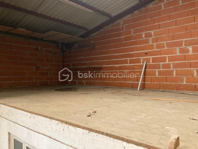 Local commercial - 204 m² - 8 pièces