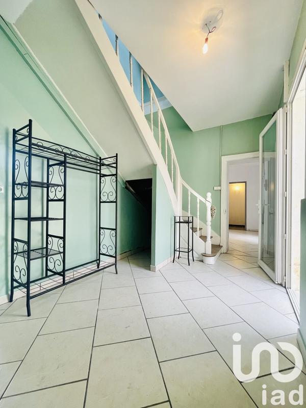 Maison de ville - 215 m² - 9 pièces