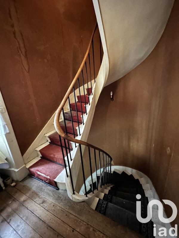 Maison - 548 m² - 19 pièces