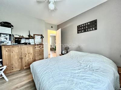 Maison traditionnelle - 90 m² - 5 pièces