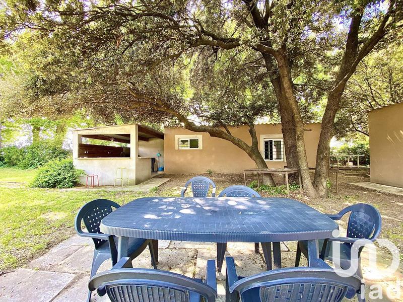 Maison - 303 m² - 19 pièces