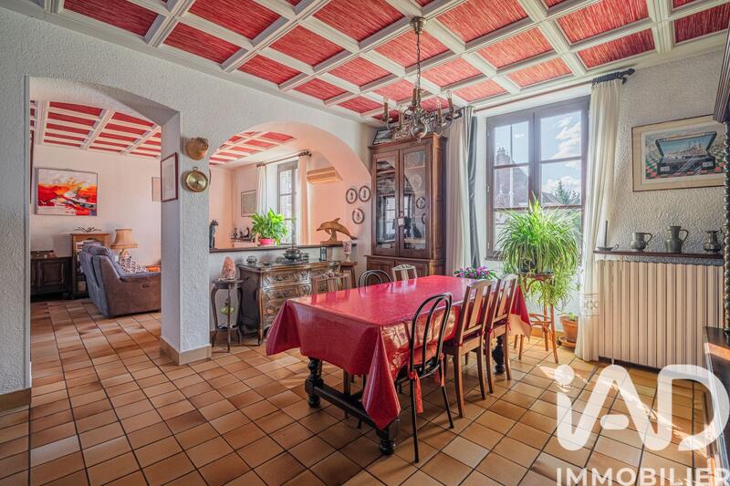 Maison - 160 m² - 5 pièces