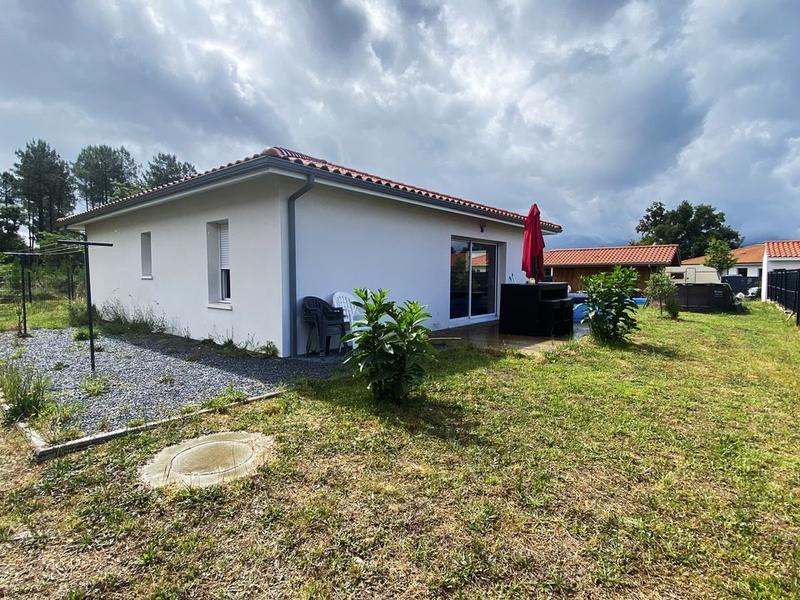 Maison - 85 m² - 4 pièces