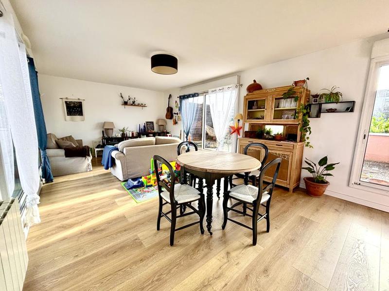 Appartement - 87 m² - 4 pièces