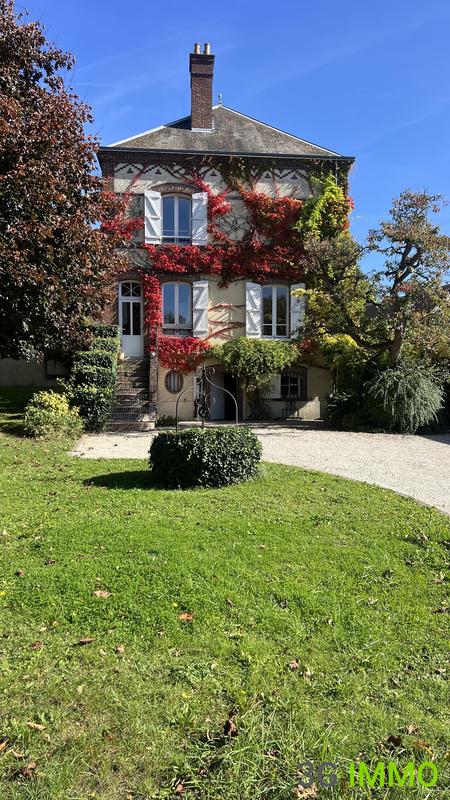 Maison ancienne - 200 m² - 10 pièces