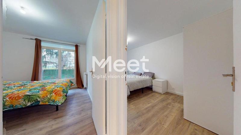 Appartement - 102 m² - 5 pièces