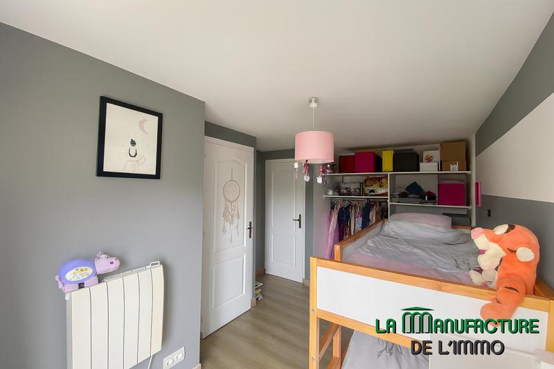 Appartement - 77 m² - 4 pièces