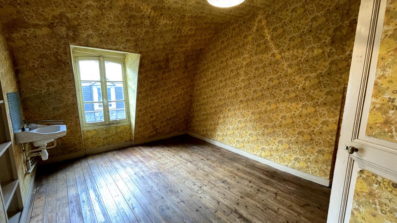 Maison bourgeoise - 202 m² - 12 pièces