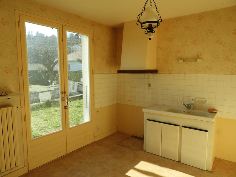 Maison - 95 m² - 6 pièces