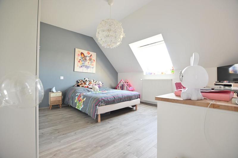 Maison - 151 m² - 6 pièces