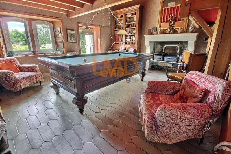 Maison bourgeoise - 292 m² - 10 pièces