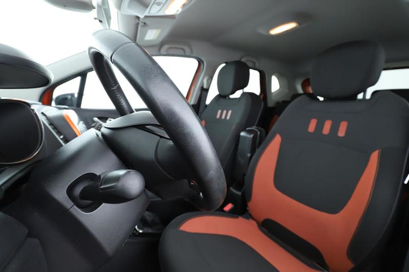 Renault Captur 1.5 dCi Intens Eco2 Edc 90 ch