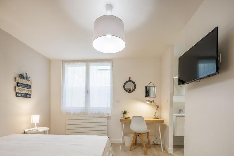 Chambre - 13 m² - 1 pièce