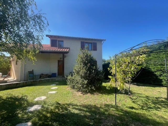 Maison - 141 m² - 5 pièces