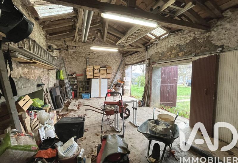 Maison - 203 m² - 7 pièces